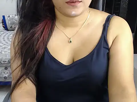 Snapshot of Ridiha_Pari chatting on October 18, 2025, 3:57 pm Ridiha Pari online show from October 18, 2025, 3:57 pm