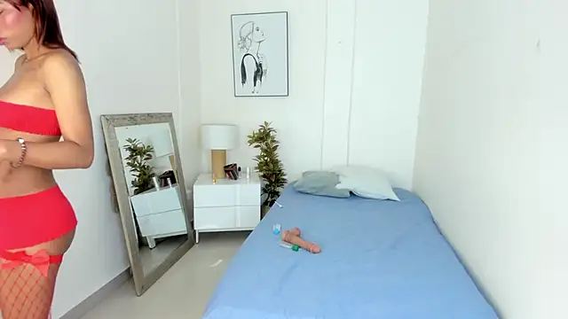 emy barnert online show from October 29, 2025, 12:29 pm