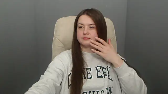 MavkaCute online show from February 21, 2026, 7:04 pm