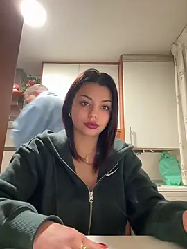 NoeliaGarcia17 online show from December 23, 2025, 12:08 am