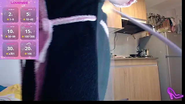 AllysonStonne online show from March 8, 2026, 2:59 am