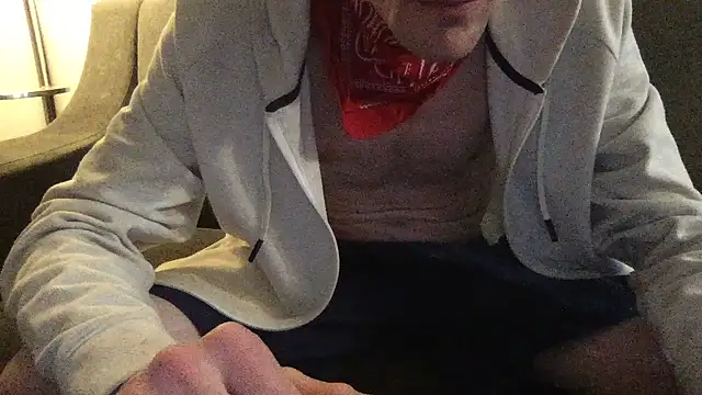 Snapshot of handyman7766 chatting on March 18, 2025, 11:30 am handyman7766 online show from March 18, 2025, 11:30 am