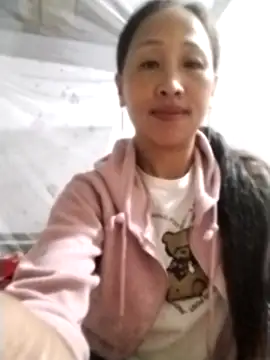 cute love00 online show from October 12, 2025, 10:53 pm