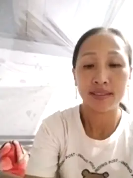 cute love00 online show from October 15, 2025, 9:42 am