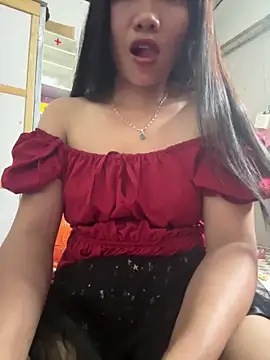 Snapshot of adbosa_00 chatting on May 18, 2026, 9:42 pm adbosa 00 online show from May 18, 2026, 9:42 pm