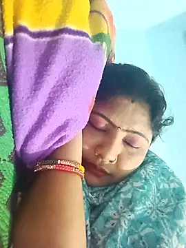 Apkisona8 online show from October 17, 2025, 4:48 am