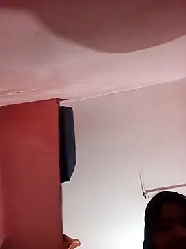 Snapshot of Apkisona8 chatting on March 3, 2026, 6:03 pm Apkisona8 online show from March 3, 2026, 6:03 pm