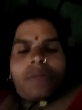 Snapshot of Soniya_pandit chatting on July 8, 2026, 5:45 am Soniya pandit online show from July 8, 2026, 5:45 am
