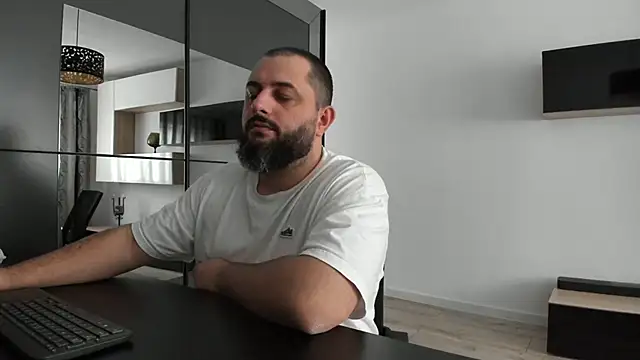 DravenPeak online show from September 27, 2025, 12:21 pm