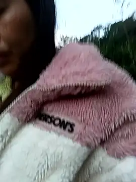 vivi cute online show from September 22, 2025, 11:01 am