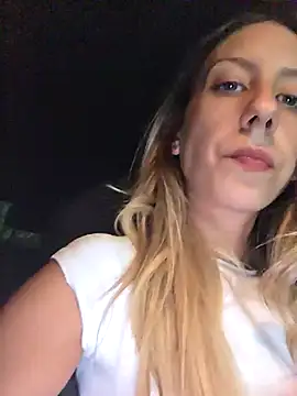 PetiteSecrets online show from November 5, 2025, 5:46 pm