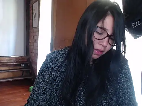 magiadeisis online show from December 1, 2025, 1:05 pm