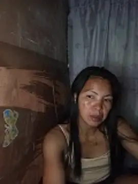 oceanlover23 online show from February 5, 2026, 4:50 am