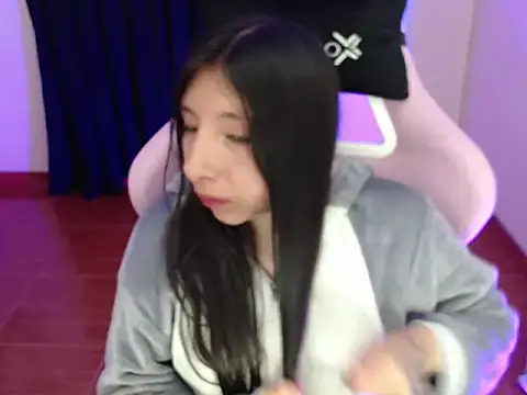 ScarlettShirahoshi online show from September 24, 2025, 11:46 am