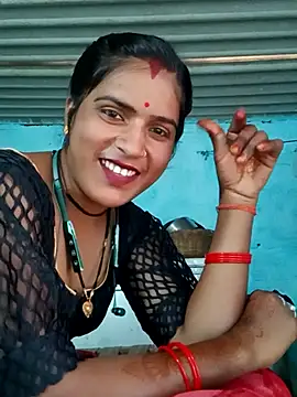 Snapshot of Mohini-xx chatting on October 22, 2025, 9:09 am Mohini-xx online show from October 22, 2025, 9:09 am