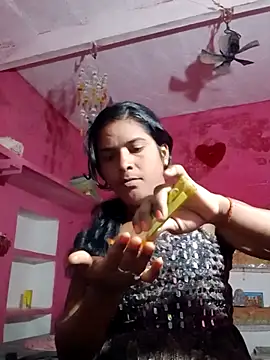 Snapshot of Mohini-xx chatting on November 18, 2025, 7:07 pm Mohini-xx online show from November 18, 2025, 7:07 pm