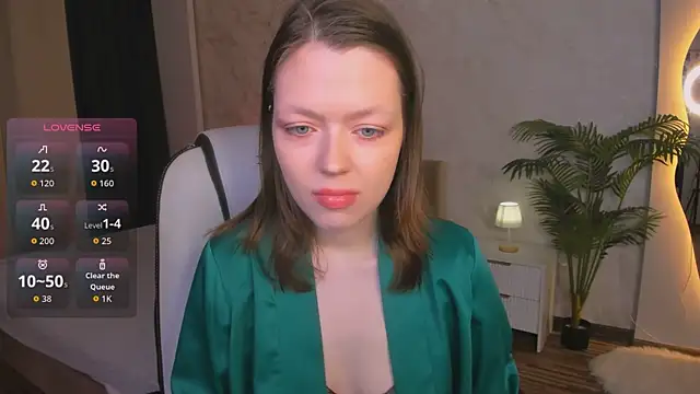 Lunar Lily online show from February 13, 2026, 6:09 am