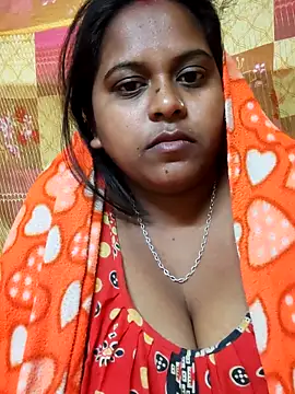 Hot-Show2 online show from January 18, 2026, 1:31 am