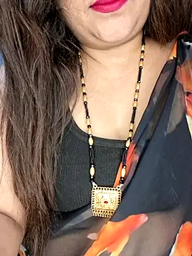 indian-hotmilfs online show from March 14, 2026, 4:23 pm