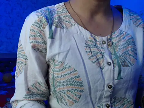 snow white123 online show from January 5, 2026, 9:51 pm