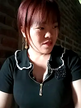 sukabae00 online show from September 25, 2025, 8:29 am