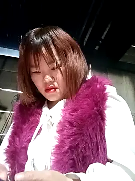 sukabae00 online show from February 2, 2026, 1:15 am