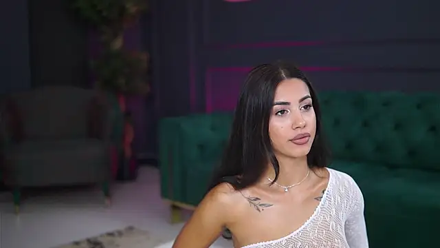 Snapshot of SiennaRuh chatting on September 18, 2025, 11:01 am SiennaRuh online show from September 18, 2025, 11:01 am