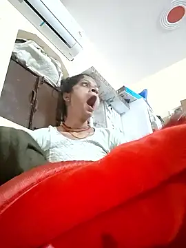 Snapshot of Sonam_dhakad chatting on November 15, 2025, 11:32 pm Sonam dhakad online show from November 15, 2025, 11:32 pm