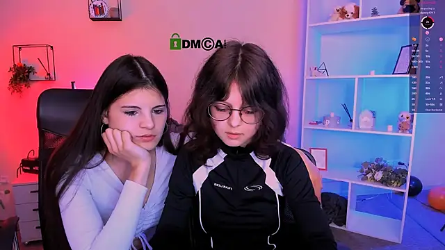 Snapshot of lizzie_boom chatting on November 8, 2025, 9:02 pm lizzie boom online show from November 8, 2025, 9:02 pm