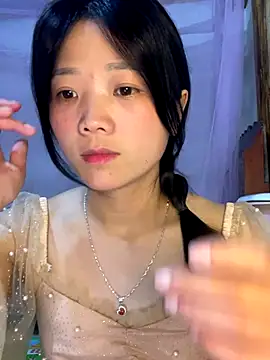 Snapshot of thaoyeuuu chatting on September 15, 2025, 1:33 pm thaoyeuuu online show from September 15, 2025, 1:33 pm