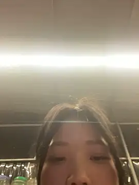 Snapshot of thaoyeuuu chatting on September 20, 2025, 2:18 pm thaoyeuuu online show from September 20, 2025, 2:18 pm