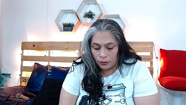 sheila reeves2772 online show from October 2, 2025, 5:53 pm