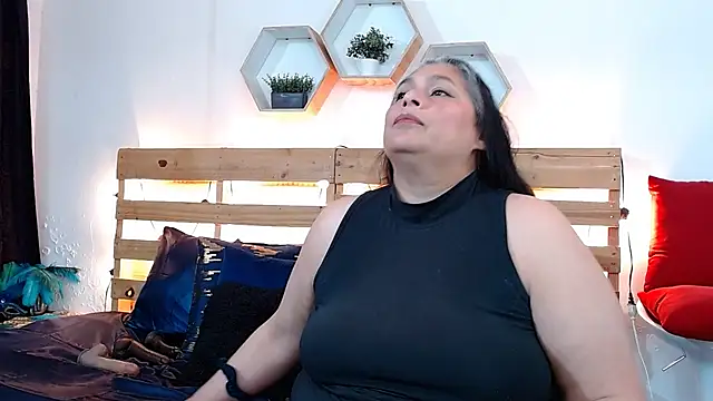 sheila reeves2772 online show from October 24, 2025, 4:25 pm