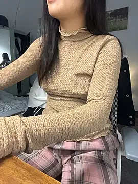 bunny b4nny online show from January 10, 2026, 7:10 am