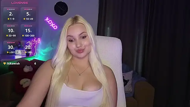 Snapshot of adrelaxina chatting on June 17, 2026, 8:50 am adrelaxina online show from June 17, 2026, 8:50 am