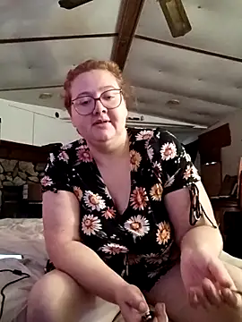 Snapshot of XEmoxkittyx chatting on February 17, 2026, 6:36 pm XEmoxkittyx online show from February 17, 2026, 6:36 pm