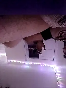 Snapshot of DanBfl chatting on September 20, 2025, 7:42 am DanBfl online show from September 20, 2025, 7:42 am