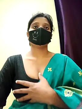 Snapshot of Mohini_Josh069 chatting on June 4, 2026, 7:47 am Mohini Josh069 online show from June 4, 2026, 7:47 am