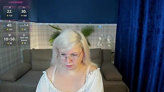 Hella Fabel online show from January 17, 2026, 1:10 am