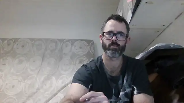 Snapshot of whatYwantMorrre chatting on November 23, 2025, 10:15 am whatYwantMorrre online show from November 23, 2025, 10:15 am