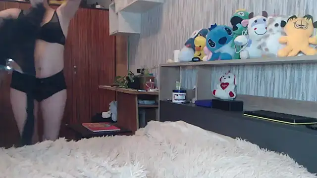 Snapshot of Netty_Brittany chatting on October 12, 2025, 7:02 pm Netty Brittany online show from October 12, 2025, 7:02 pm