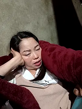  Helala  online show from January 6, 2026, 11:58 am