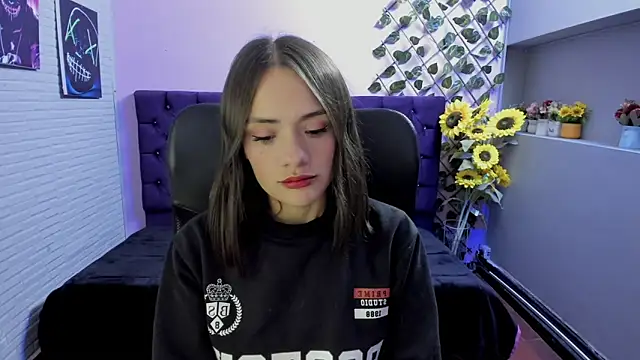 Snapshot of Tammy_Thompson_ chatting on February 7, 2026, 1:15 pm Tammy Thompson online show from February 7, 2026, 1:15 pm