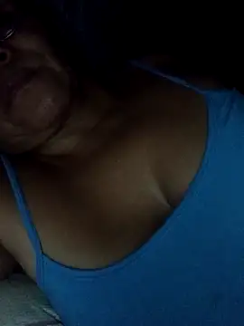 Snapshot of Brendaasnicar12 chatting on October 29, 2025, 6:26 am Brendaasnicar12 online show from October 29, 2025, 6:26 am