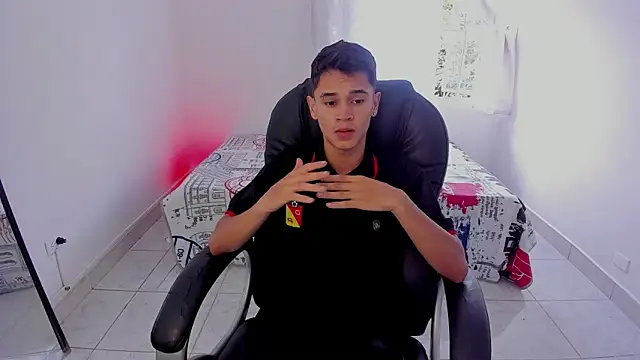 Aron Boyy online show from September 26, 2025, 9:08 pm