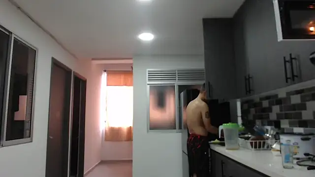 Snapshot of Warmteam777 chatting on September 18, 2025, 10:01 pm Warmteam777 online show from September 18, 2025, 10:01 pm