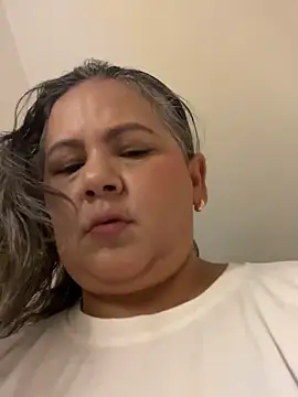 Snapshot of Lucy_Milf_474 chatting on June 30, 2026, 11:55 am Lucy Milf 474 online show from June 30, 2026, 11:55 am