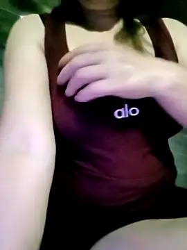 Surrilove online show from March 21, 2026, 4:50 am