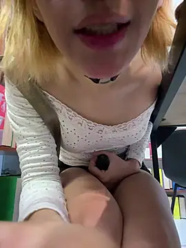 SweetBunnyGF online show from June 21, 2026, 12:02 am