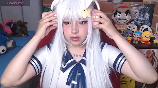 Snapshot of _alexa19pretty_ chatting on April 20, 2026, 6:42 pm alexa19pretty online show from April 20, 2026, 6:42 pm